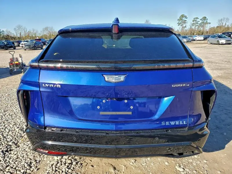 2024 CADILLAC LYRIQ SPORT  