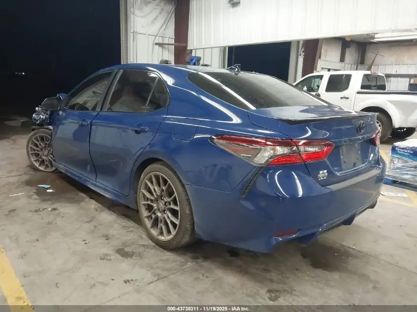 2023 TOYOTA CAMRY SE NIGHTSHADE EDITION