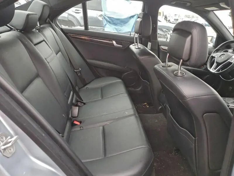 2013 MERCEDES-BENZ C 250  
