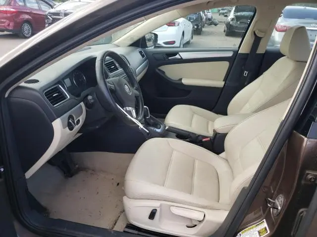 2014 VOLKSWAGEN JETTA SE  