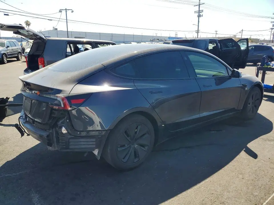 2024 TESLA MODEL 3   