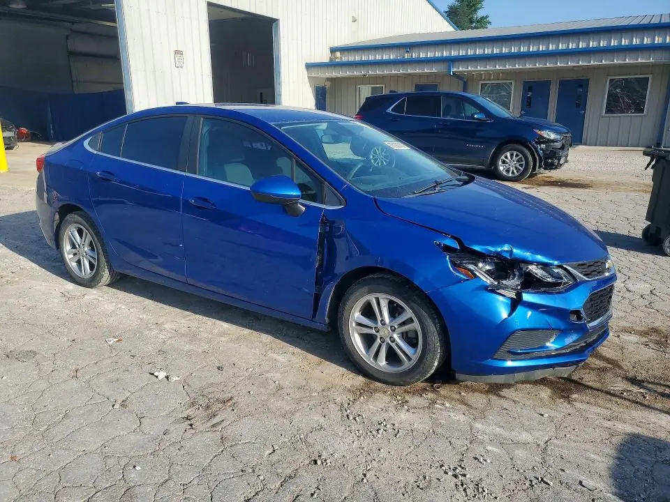 2016 CHEVROLET CRUZE LT  