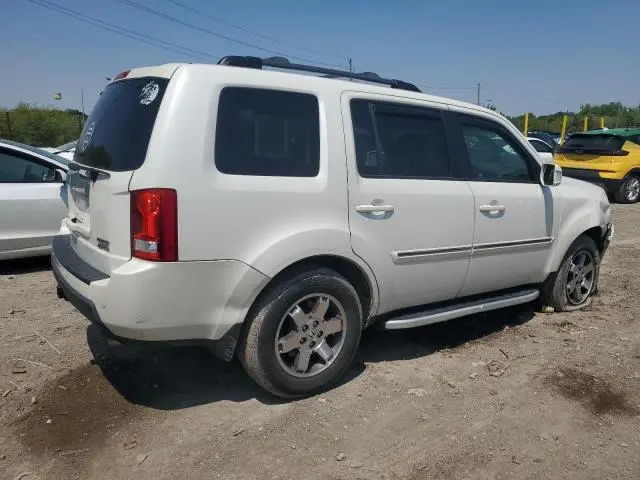 2011 HONDA PILOT TOURING  