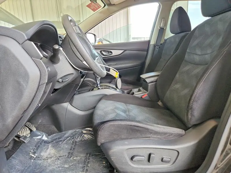 2014 NISSAN ROGUE SV  