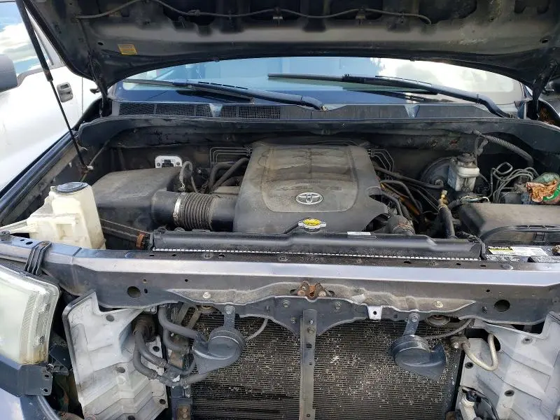 2011 TOYOTA TUNDRA DOUBLE CAB SR5  