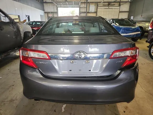 2012 TOYOTA CAMRY SE  