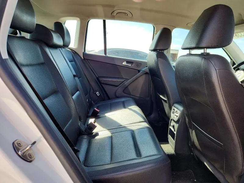 2017 VOLKSWAGEN TIGUAN S  