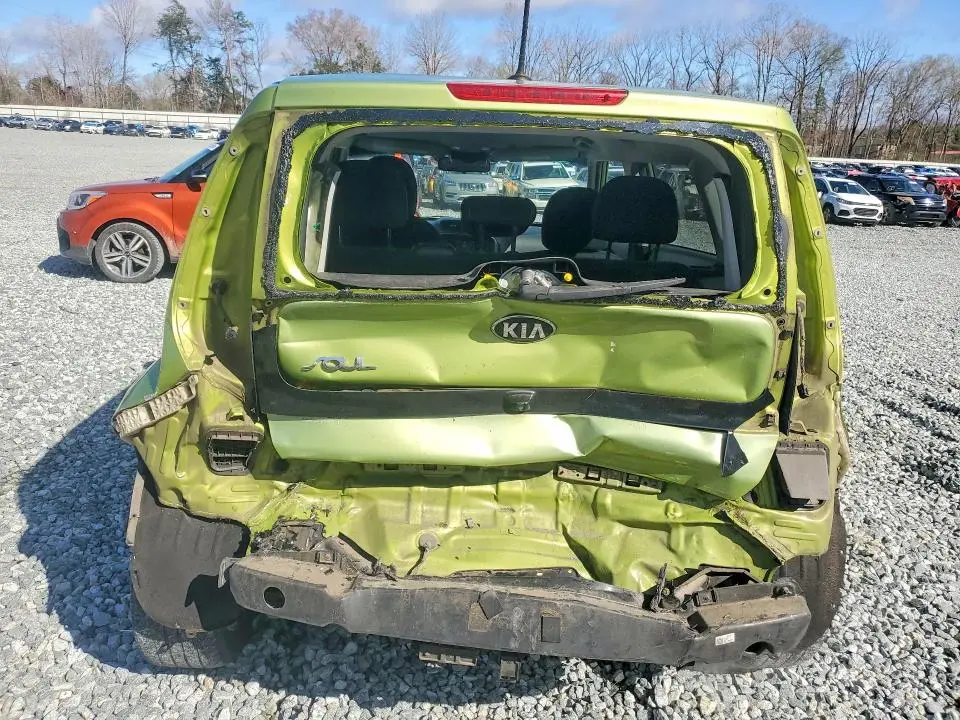 2016 KIA SOUL +  