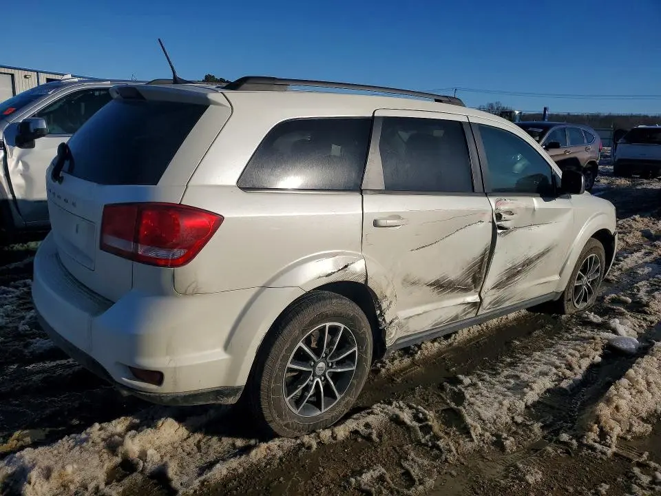 2018 DODGE JOURNEY SXT  