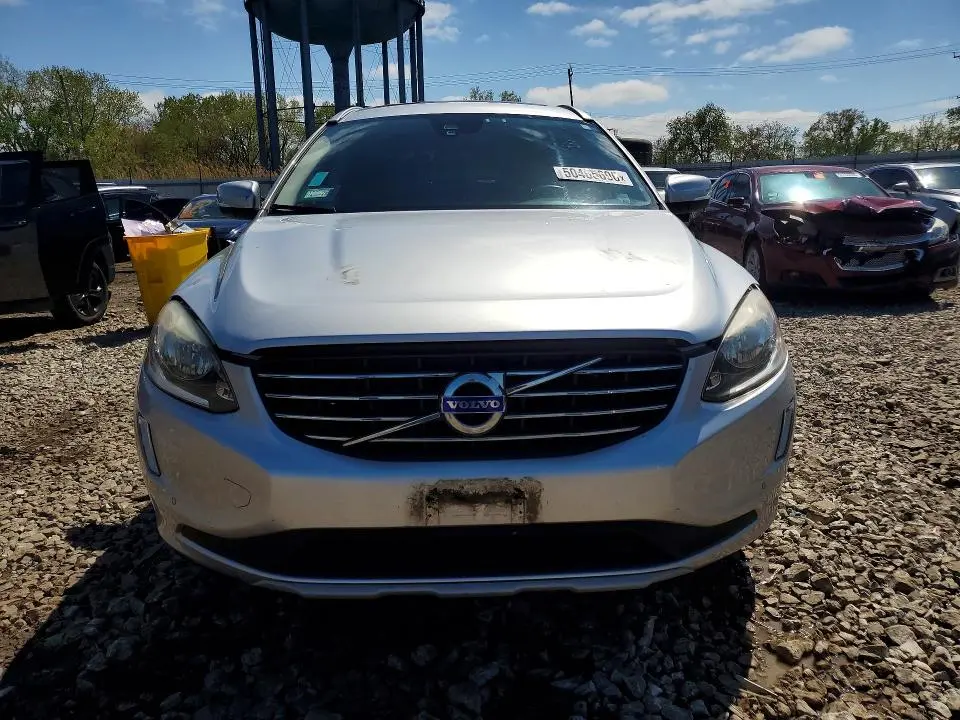 2016 VOLVO XC60 T6 PREMIER  
