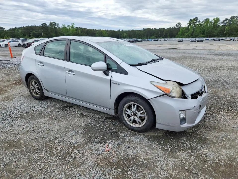 2010 TOYOTA PRIUS II  