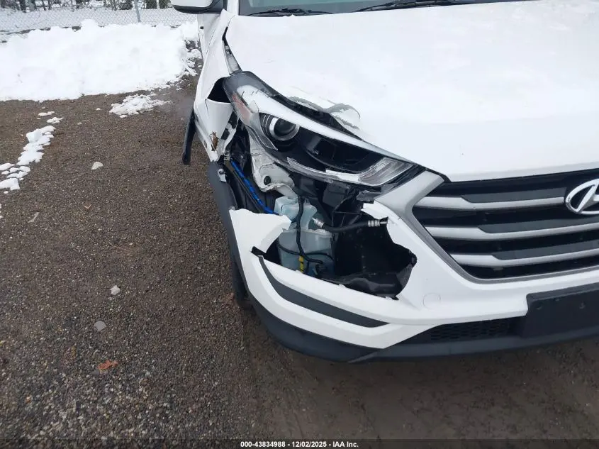 2018 HYUNDAI TUCSON SE