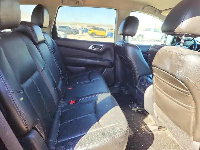 2013 NISSAN PATHFINDER S  