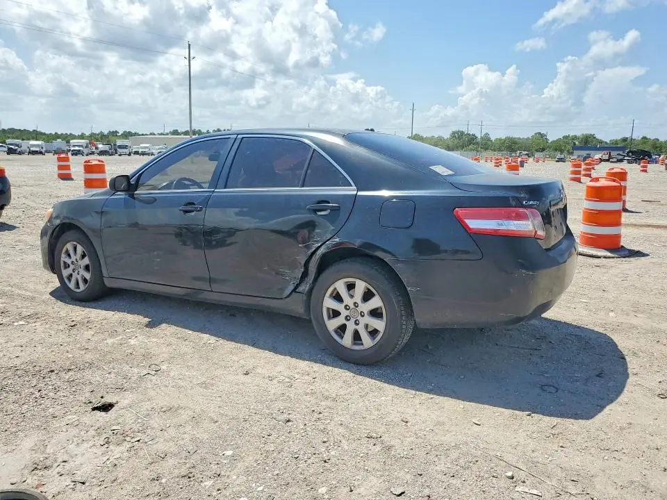 2011 TOYOTA CAMRY BASE  