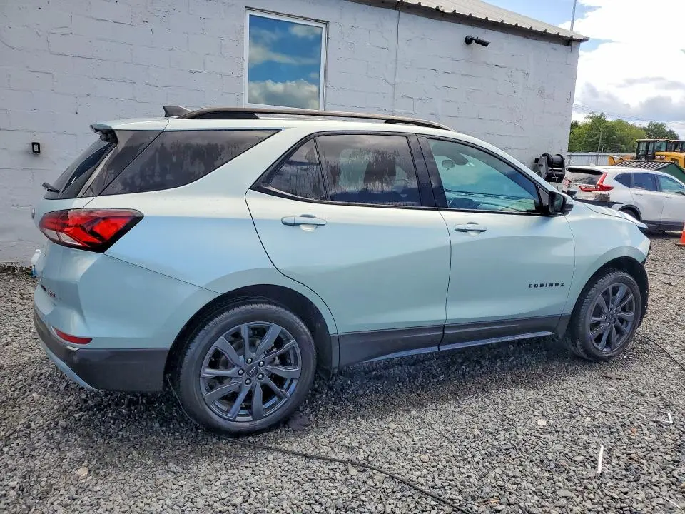 2022 CHEVROLET EQUINOX RS  