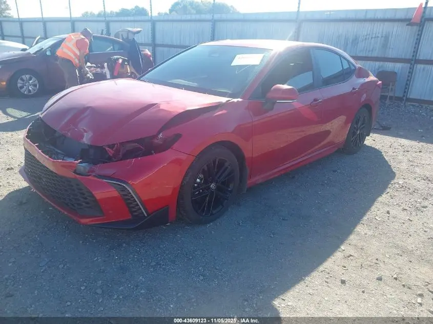 2025 TOYOTA CAMRY SE