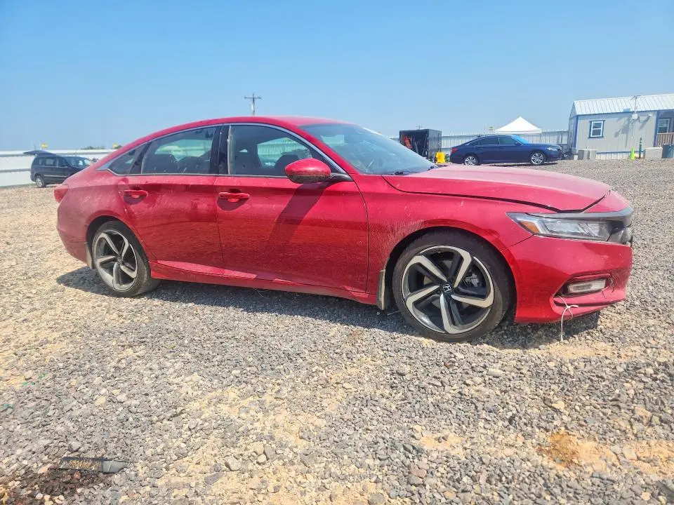 2018 HONDA ACCORD SPORT  