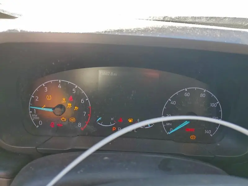 2022 FORD MAVERICK XL  