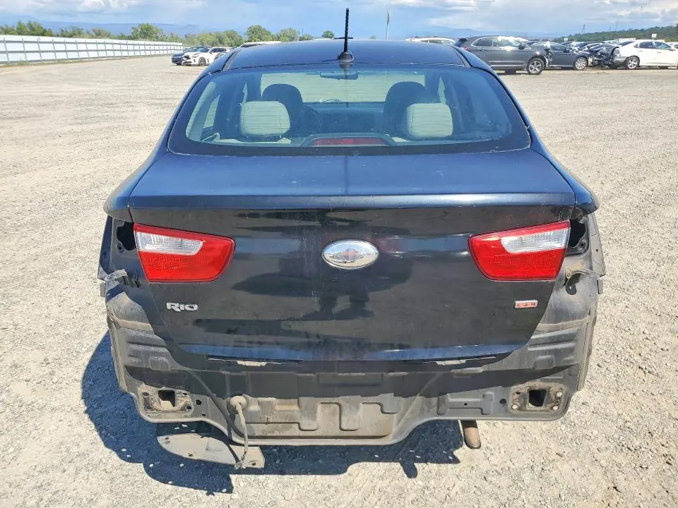 2014 KIA RIO LX  