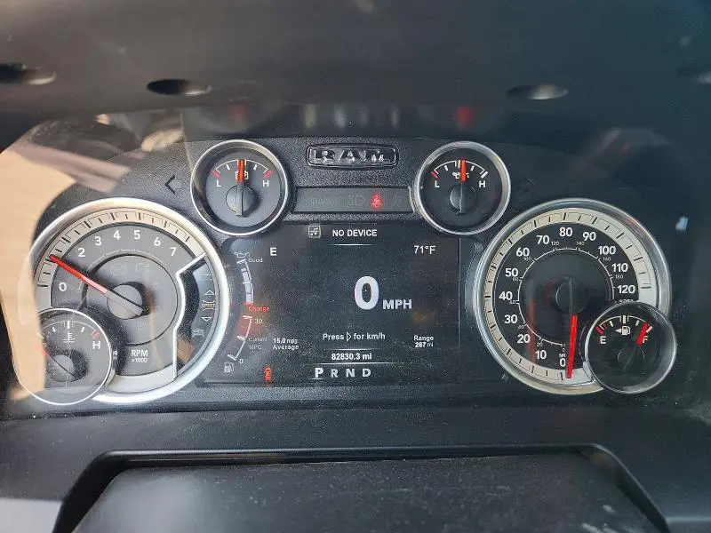 2015 RAM 1500 LARAMIE  