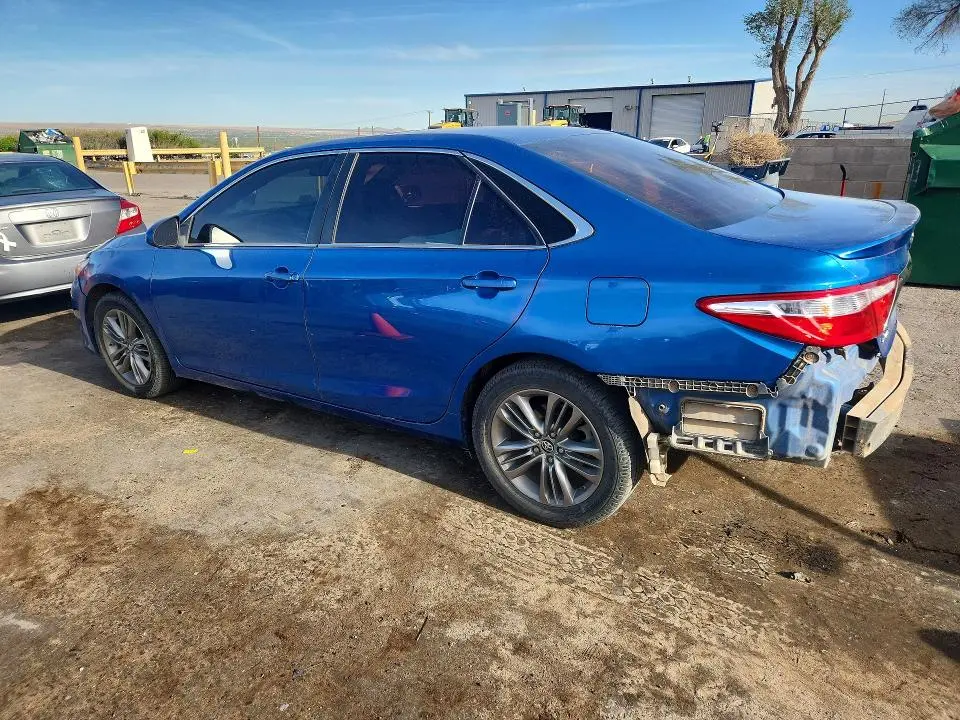 2017 TOYOTA CAMRY SE  