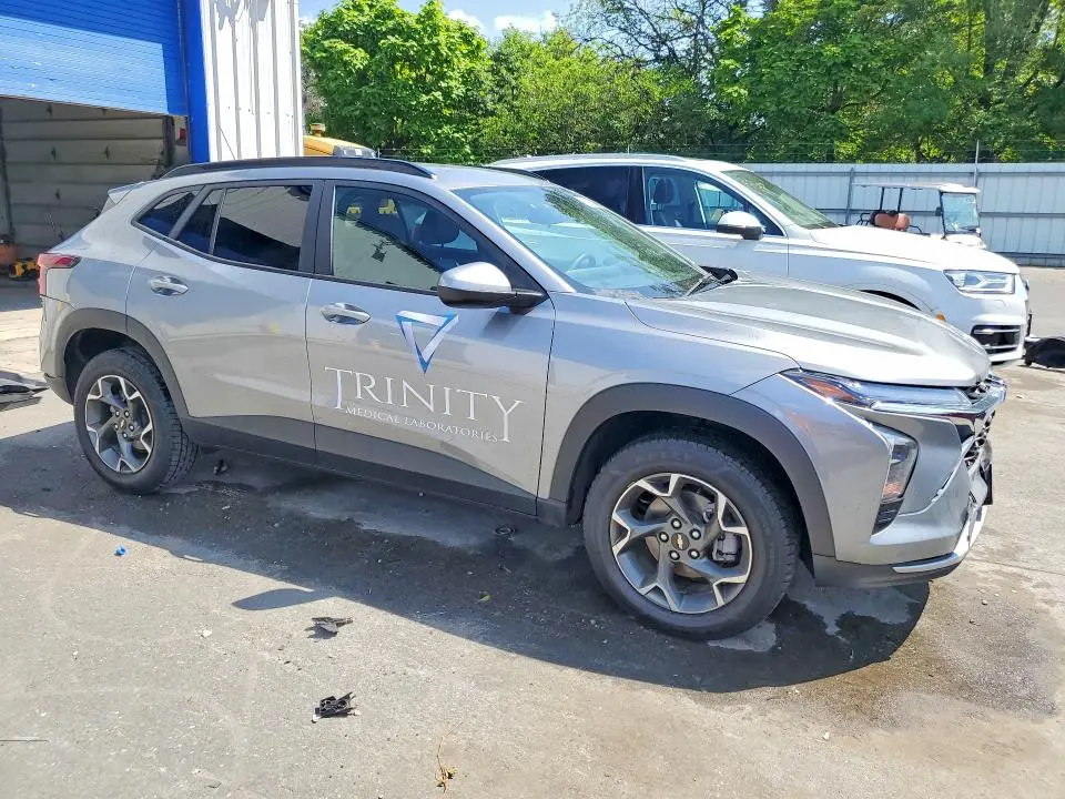 2025 CHEVROLET TRAX 1LT  