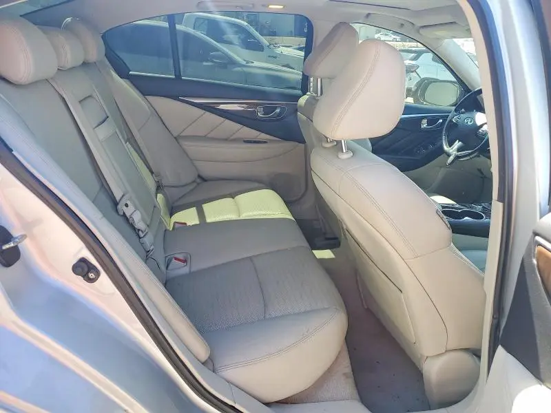 2015 INFINITI Q50 SPORT  