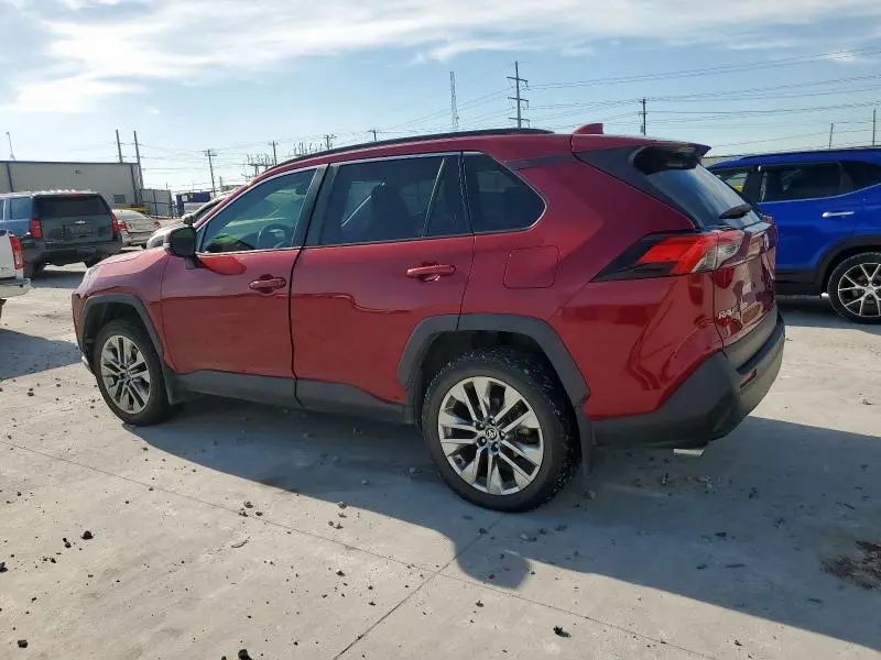 2020 TOYOTA RAV4 XLE PREMIUM  
