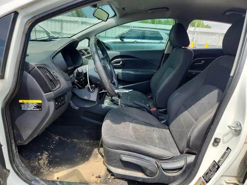 2013 KIA RIO LX  