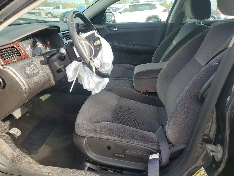 2013 CHEVROLET IMPALA LT  