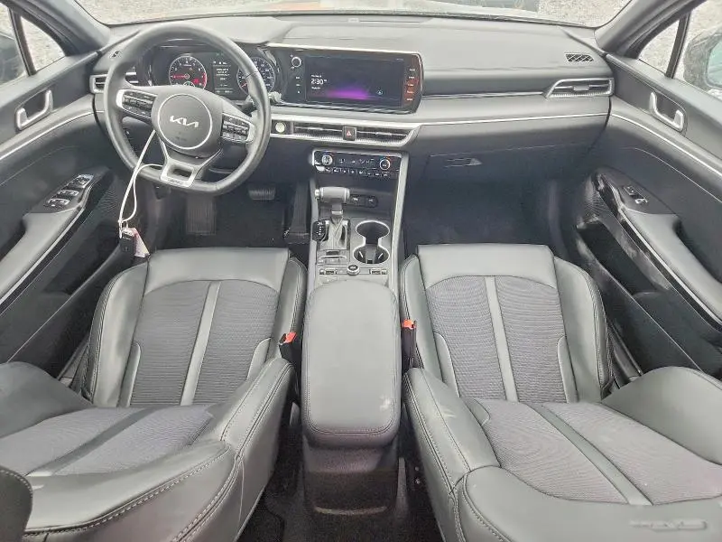 2024 KIA K5 GT LINE  