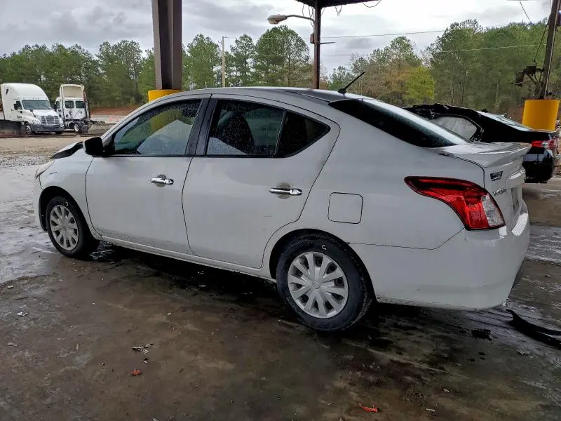 2017 NISSAN VERSA S  