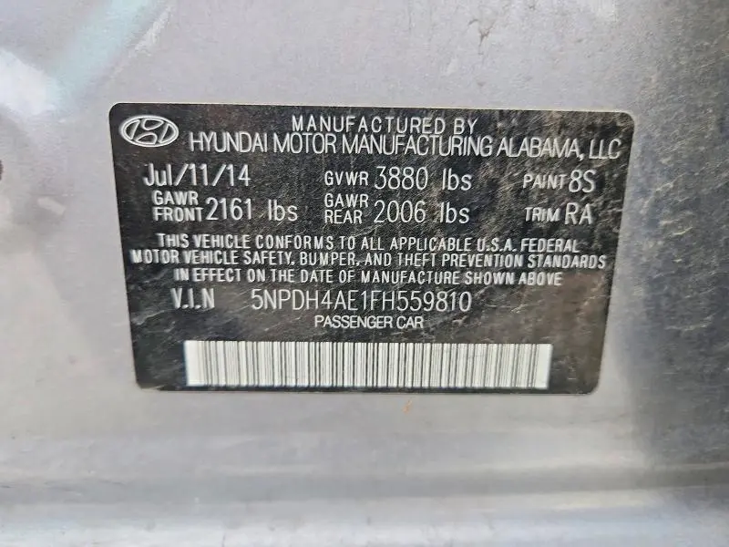 2015 HYUNDAI ELANTRA SE  