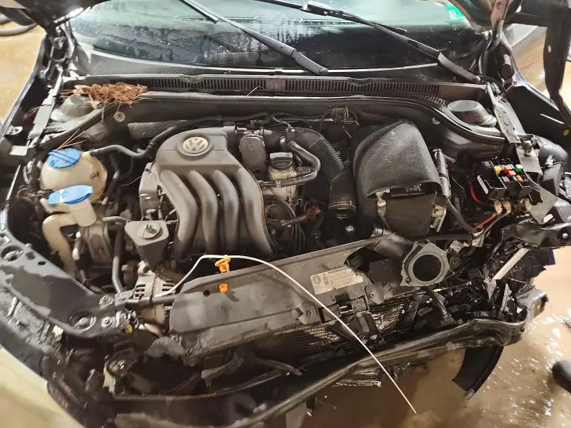 2011 VOLKSWAGEN JETTA BASE  