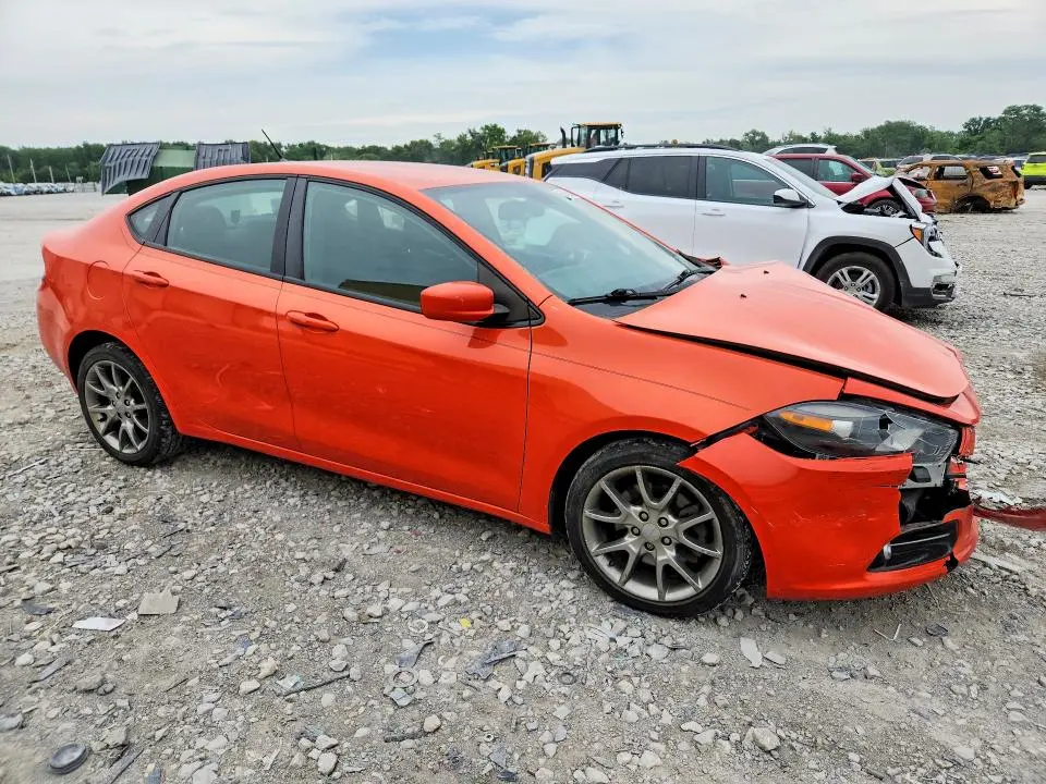 2015 DODGE DART SXT  