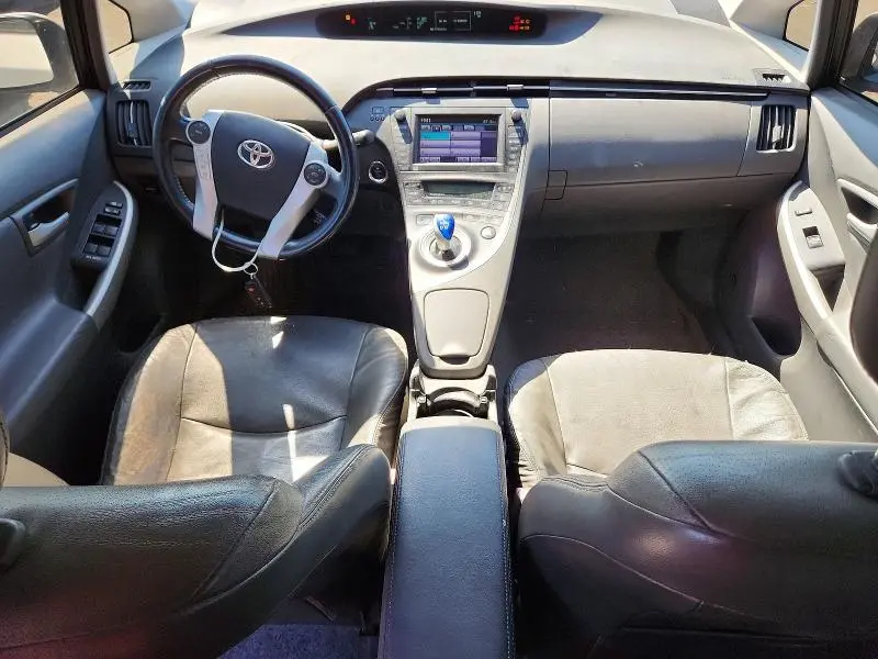 2010 TOYOTA PRIUS IV  