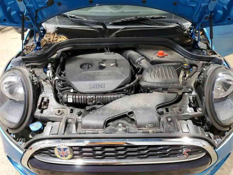 2019 MINI COOPER S  