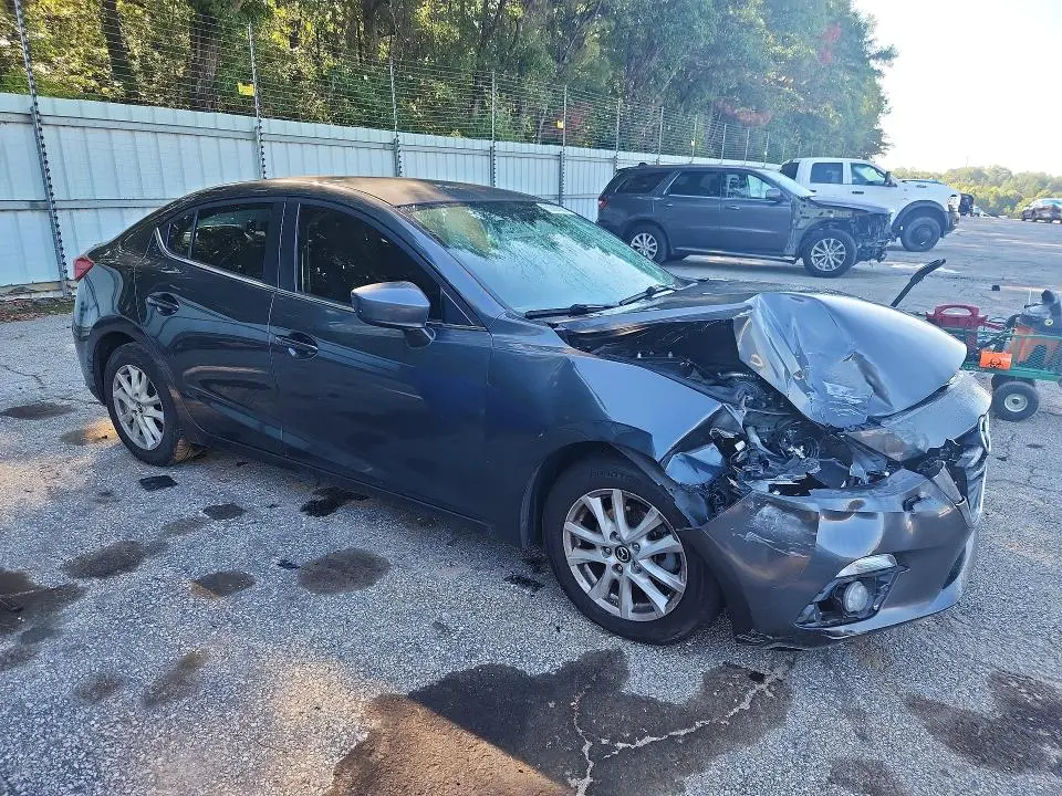 2015 MAZDA 3 TOURING  