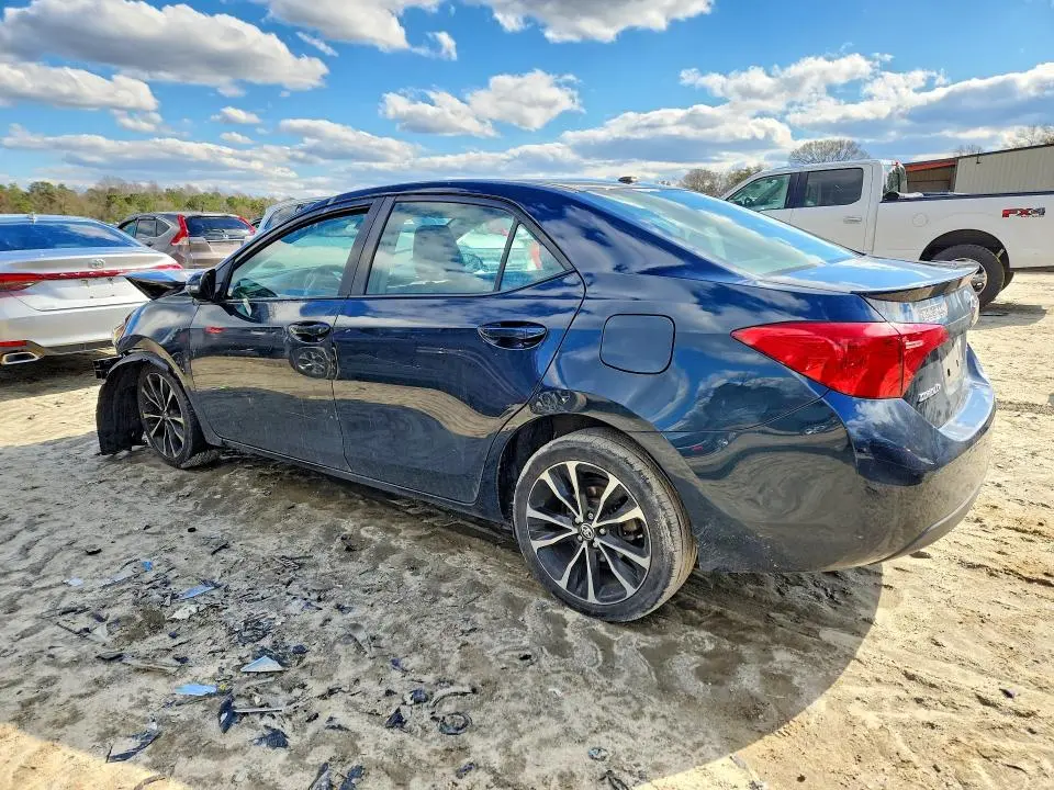 2019 TOYOTA COROLLA SE  