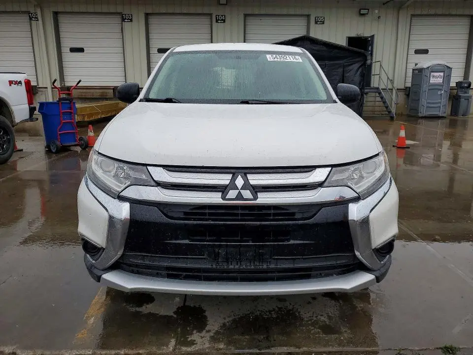 2016 MITSUBISHI OUTLANDER SE  