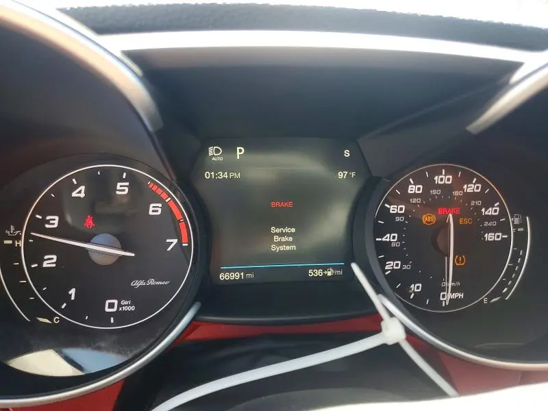 2018 ALFA ROMEO GIULIA TI  