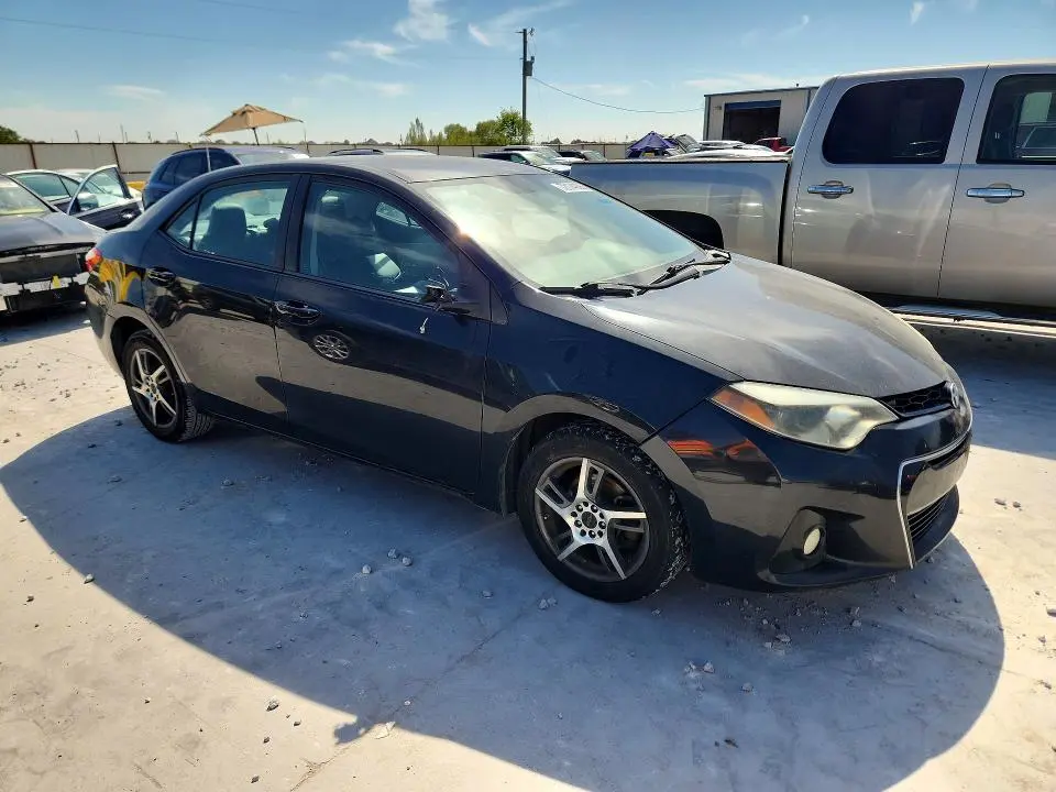 2015 TOYOTA COROLLA S  