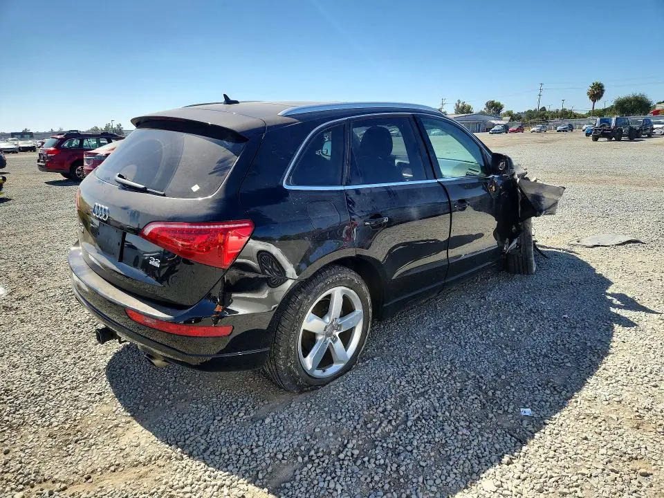 2010 AUDI Q5 PREMIUM PLUS  