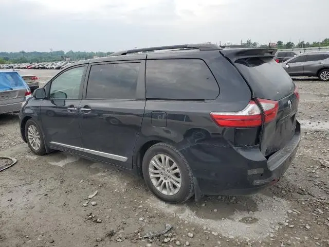 2015 TOYOTA SIENNA XLE  