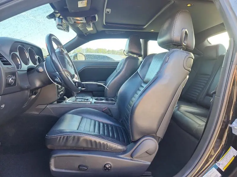 2013 DODGE CHALLENGER SXT  