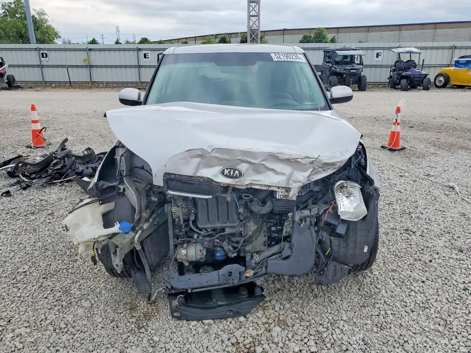 2015 KIA SOUL +  
