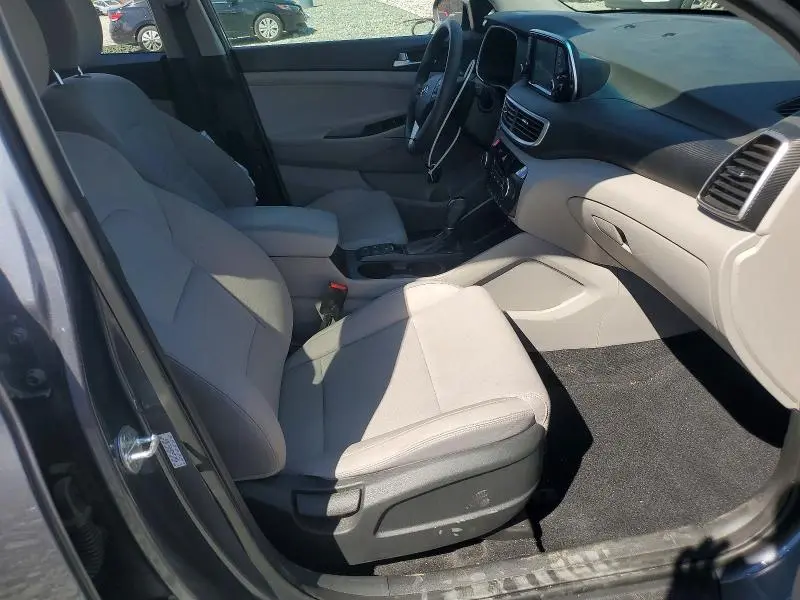 2021 HYUNDAI TUCSON   