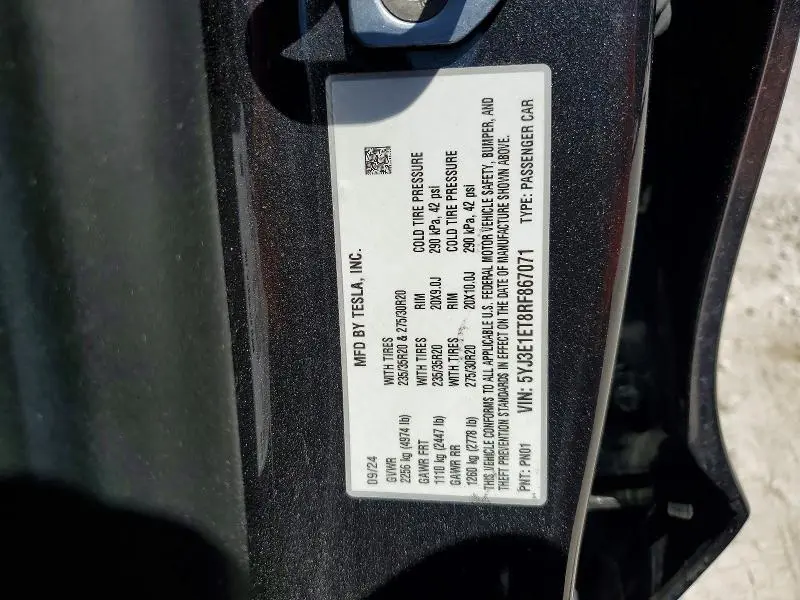 2024 TESLA MODEL 3   