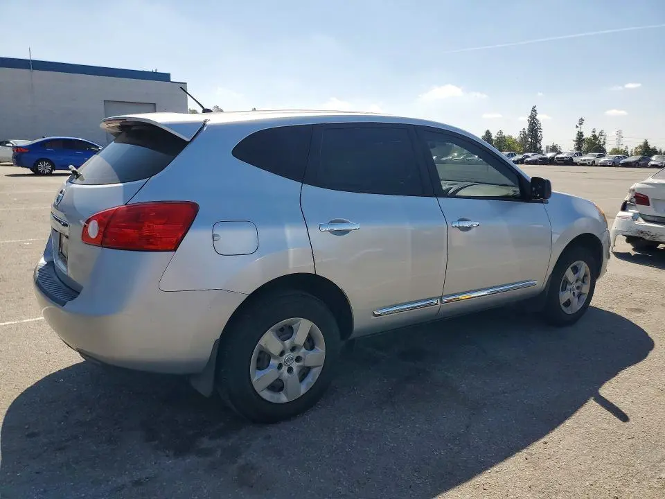 2011 NISSAN ROGUE S  
