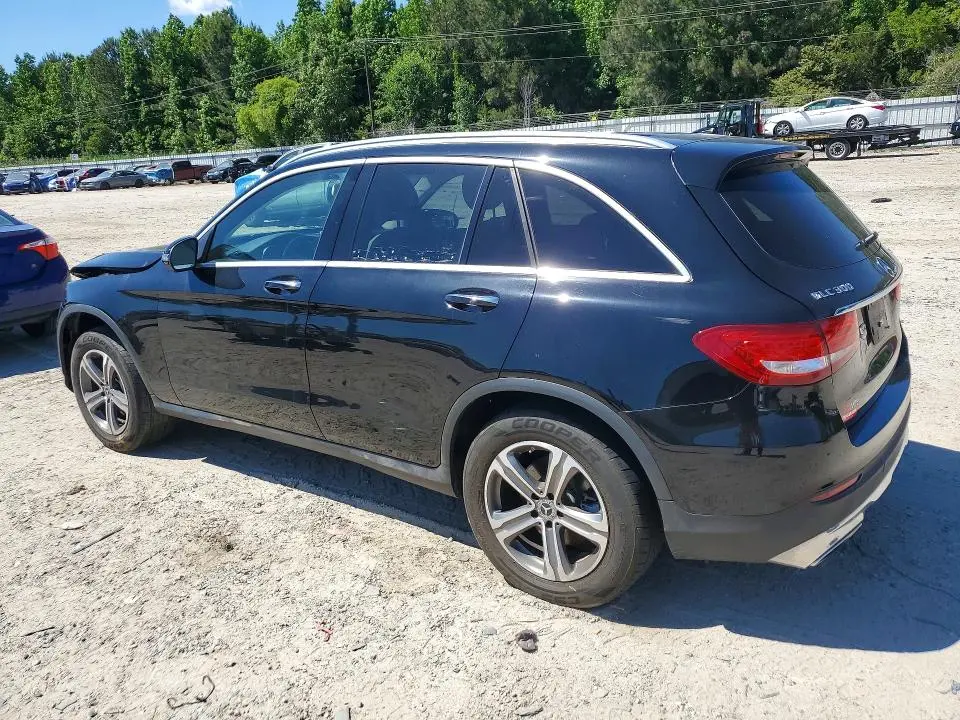 2019 MERCEDES-BENZ GLC 300 4MATIC  
